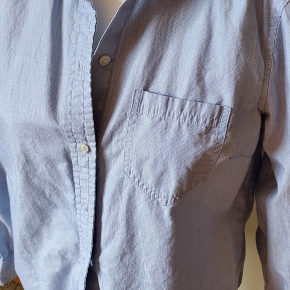 Women's button down shirt - Picture 2 of 4